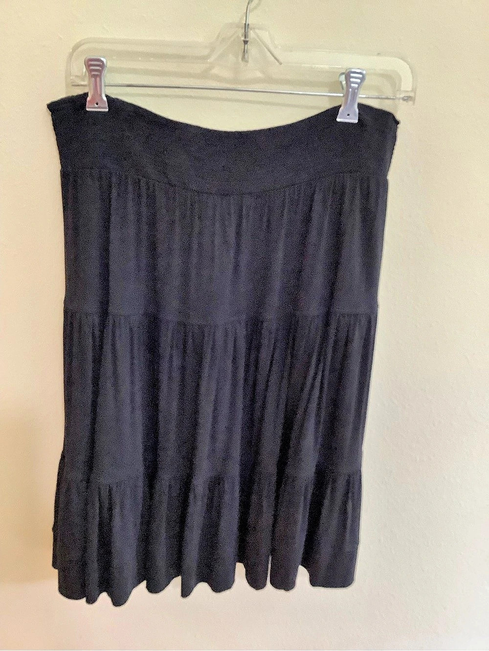 Black Tiered Elasticized Waist, St John’s Bat, size M